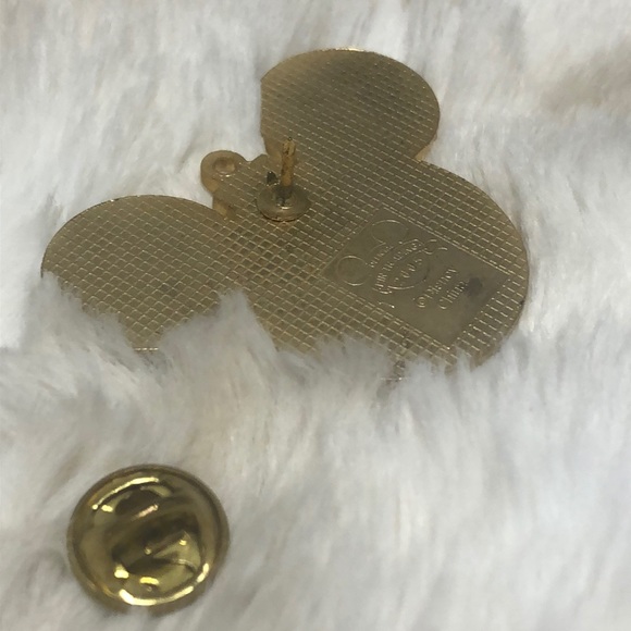 Disney Pin - Picture 5 of 5